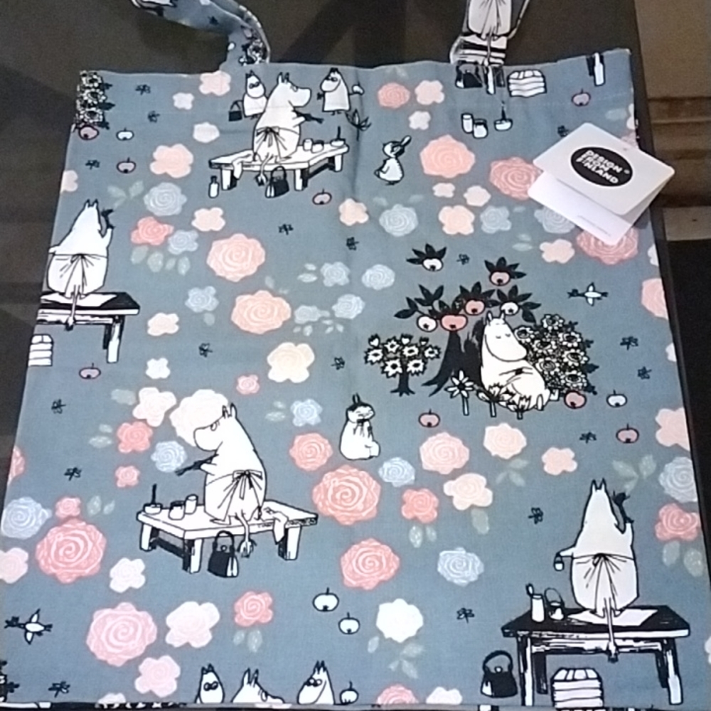 ๐ NWT Moomin Blue/no Tote " Moomin mamma is dreaming" - Picture 4 of 7